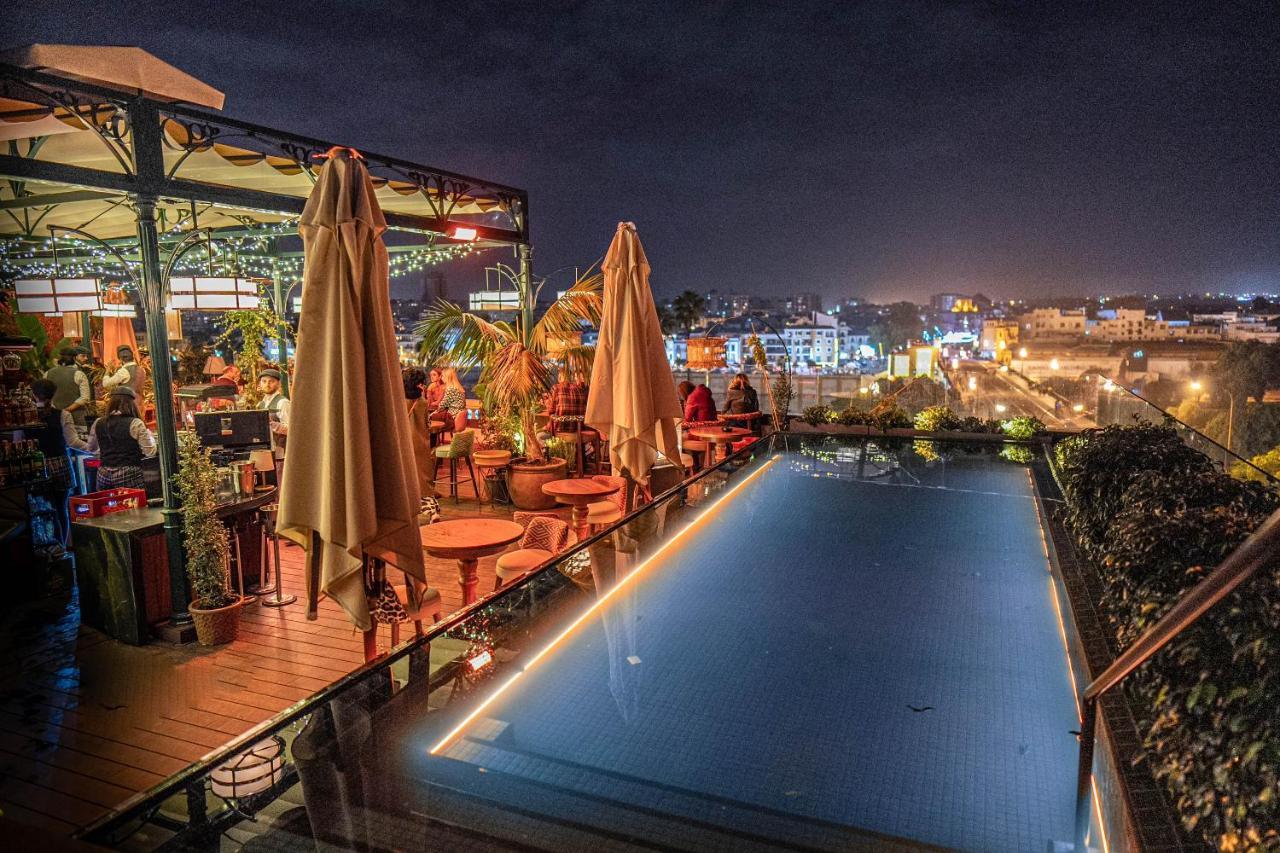 Hotel Lobby Seville Luaran gambar Rooftop bar in Marrakech, Morocco